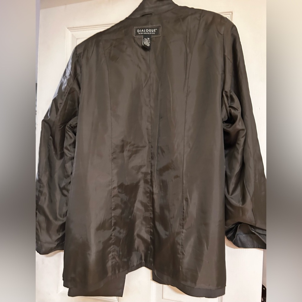 Dialogue Leather Jacket - Picture 6 of 9